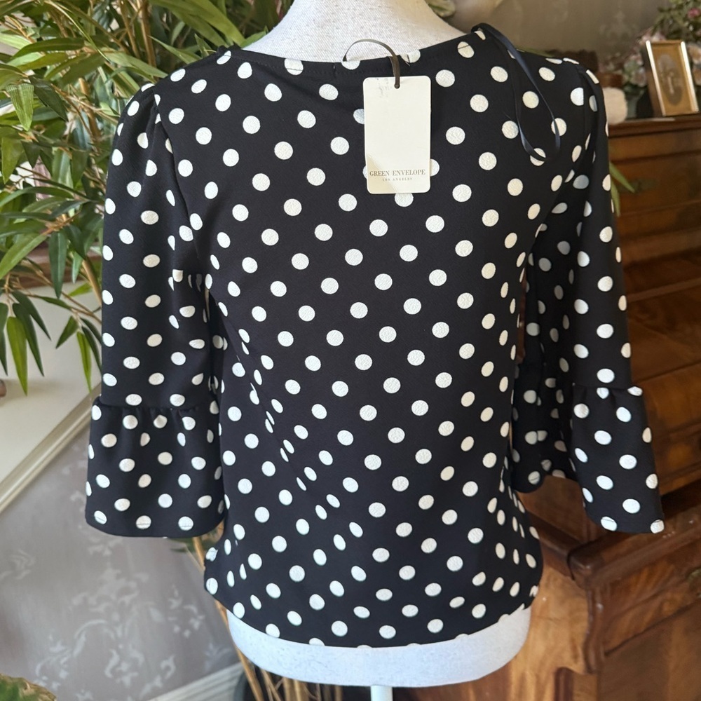 Green Envelope , Los Angeles, ladies crewneck black/ white polkadot shirt Small - Picture 7 of 8